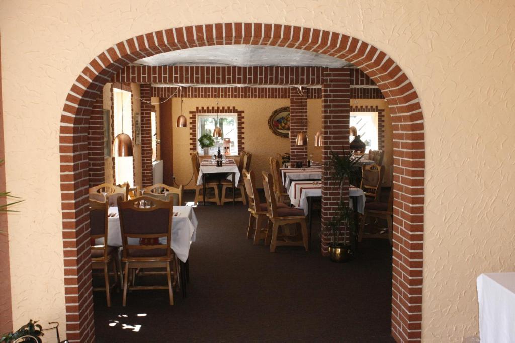 Toscana Restaurant And Bed & Breakfast แพดบอร์ก ภายนอก รูปภาพ